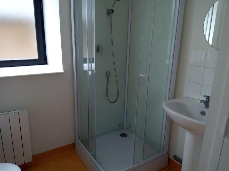 Appartement A 50M De La Plage Saint-Michel-en-Greve Exterior photo